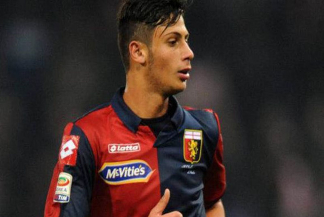 也反映出球 也反映出球