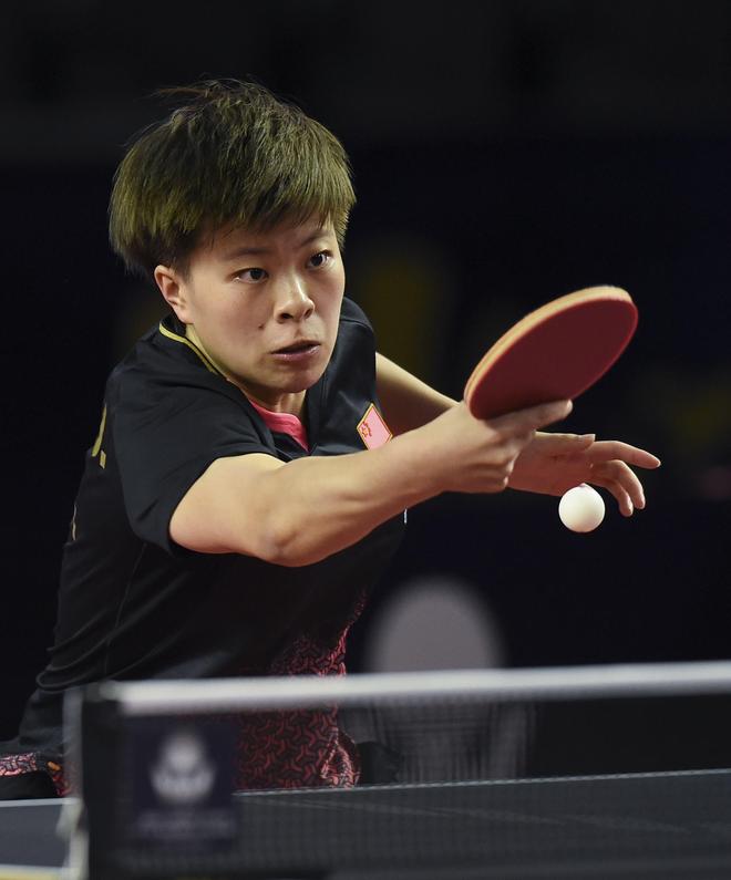 在首回合比 在首回合比