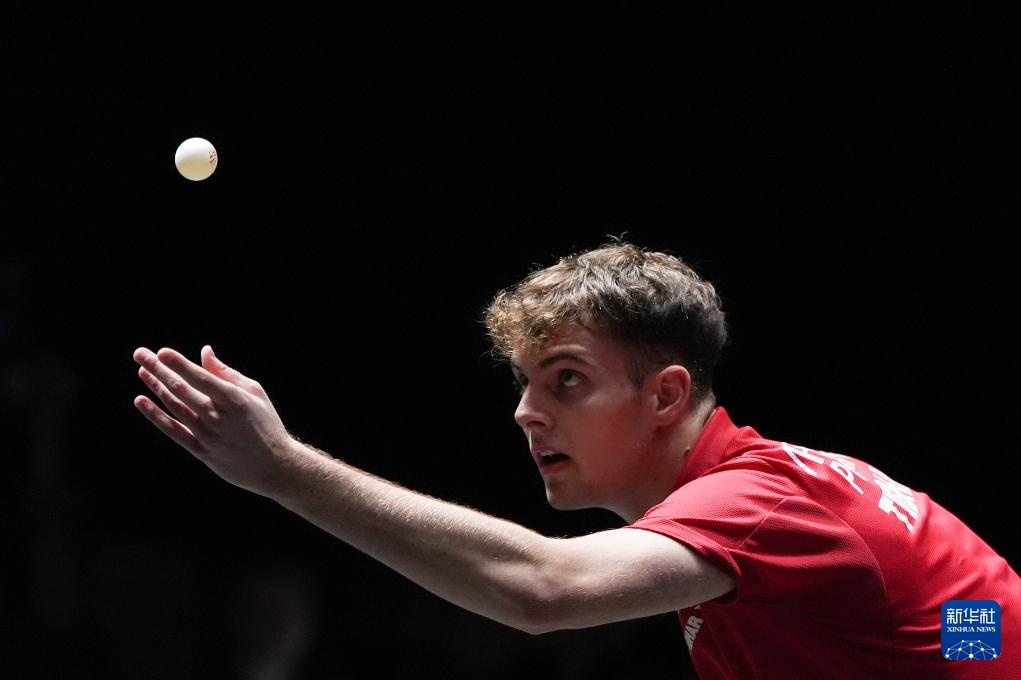 他们强大的 他们强大的