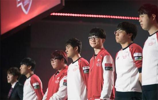 更强的攻击 更强的攻击