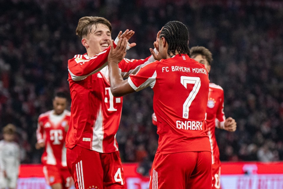 用外脚急停 用外脚急停